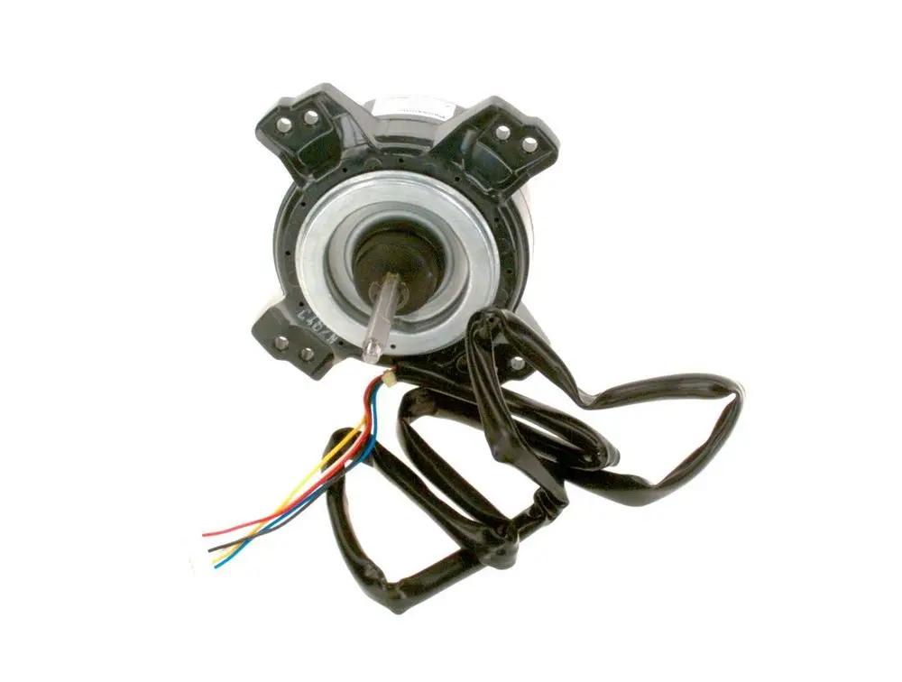 Bosch-Motor mit sechs Befestigungsbohrungen und mehreren Anschlusskabeln in verschiedenen Farben, auf der Vorderseite sichtbar.